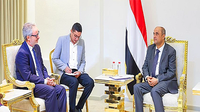 بن بريك للاتحاد الأوروبي: معركتنا ليست فقط عسكرية بل سياسية واقتصادية وخدمية